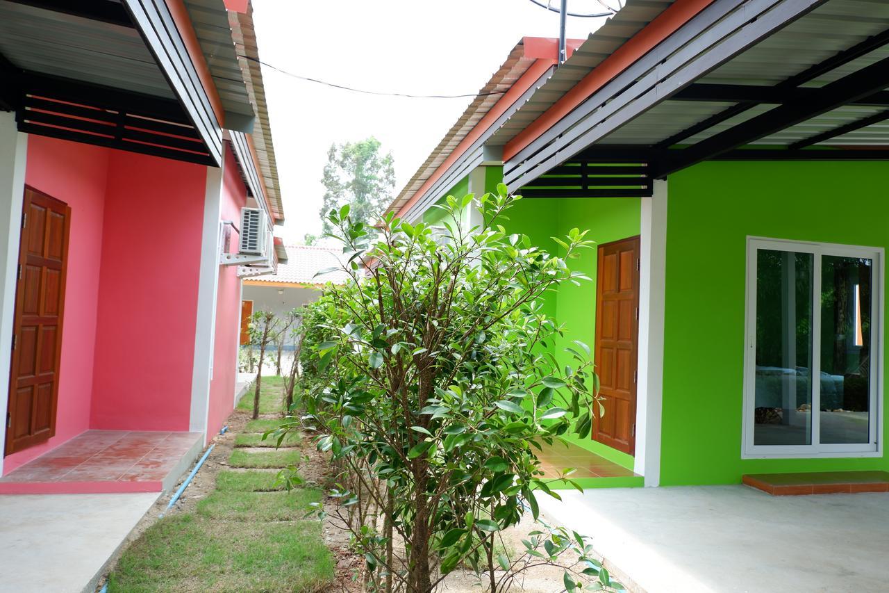 Jarawee Resort Chumphon Exterior photo